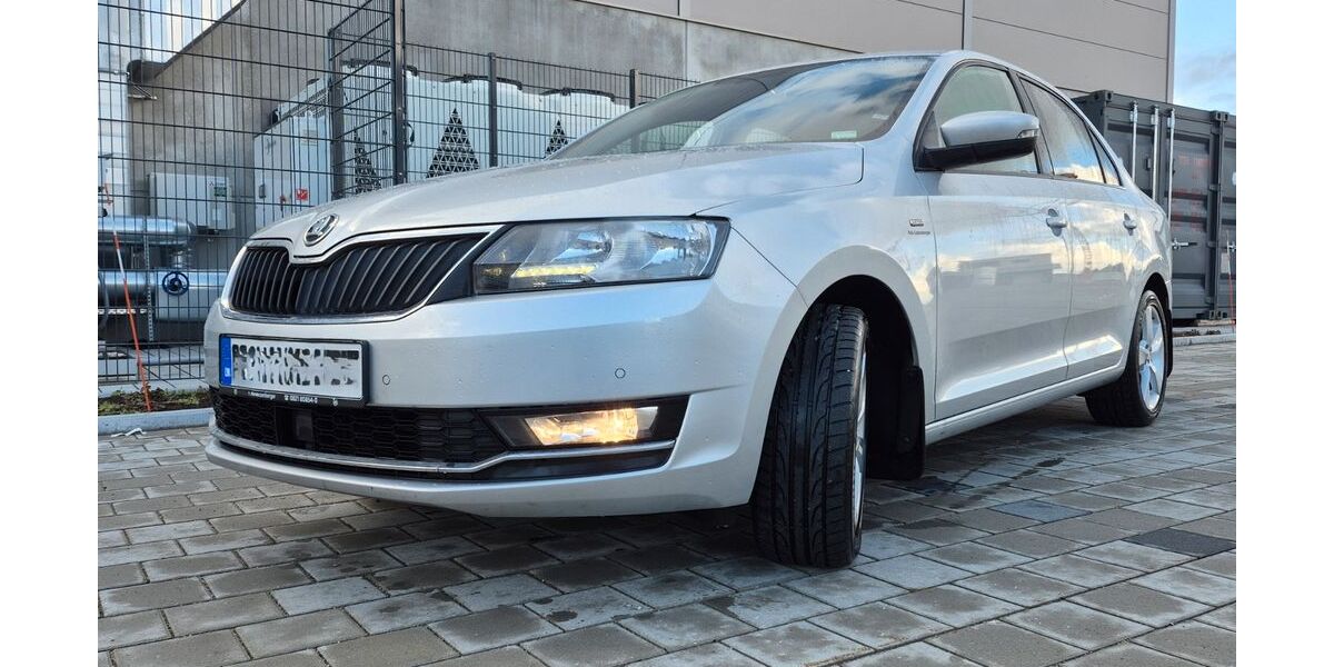 Skoda Rapid 90.000 km 9.699 &euro; Calw 75365