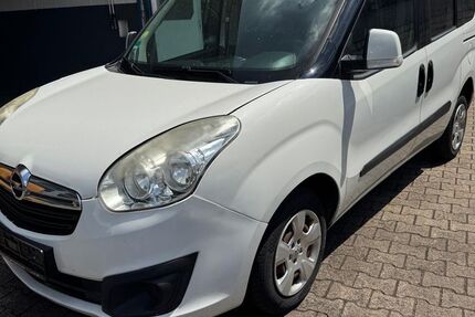 Opel Combo 154.693 km 5.800 &euro; Karlsruhe 76185