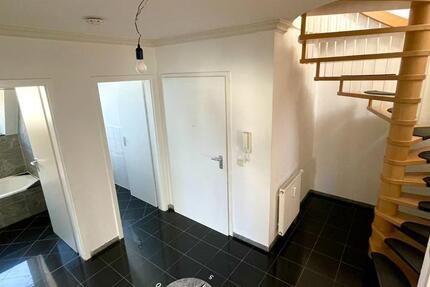3,5-Zimmer Maisonette-Wohnung mit Balkon in Rutesheim 3.5 zimmer