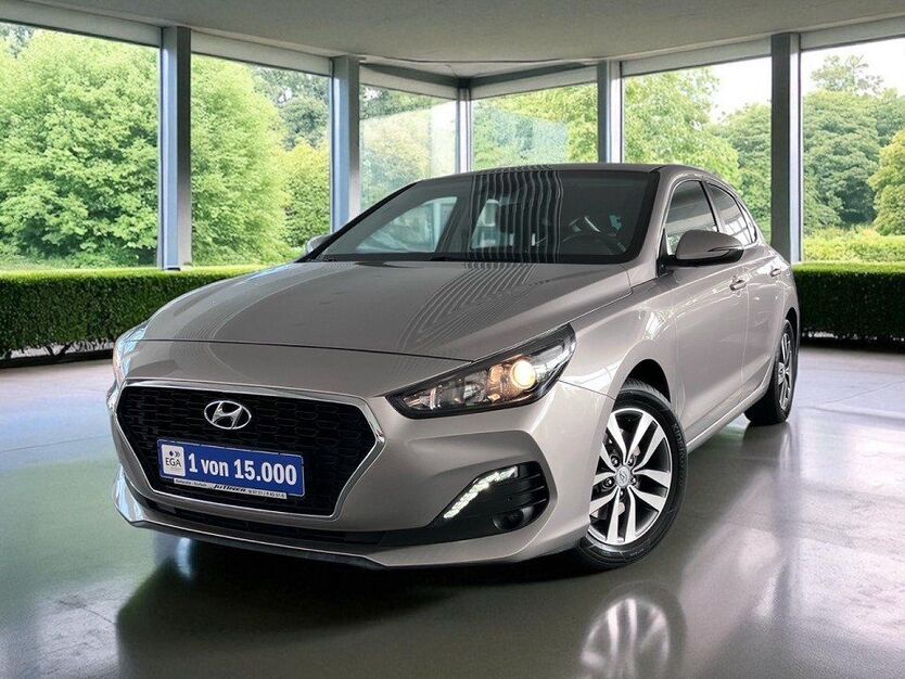 Hyundai i30 60.774 km 14.450 € Karlsruhe 76227