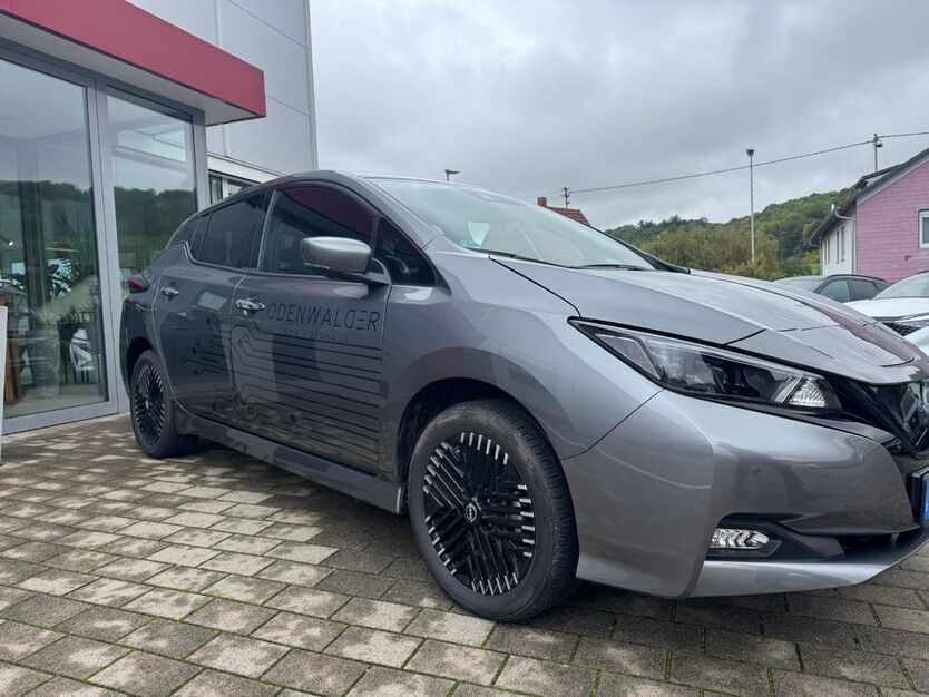 Nissan Leaf 5.293 km 24.888 € Zaberfeld-Michelbach 74374