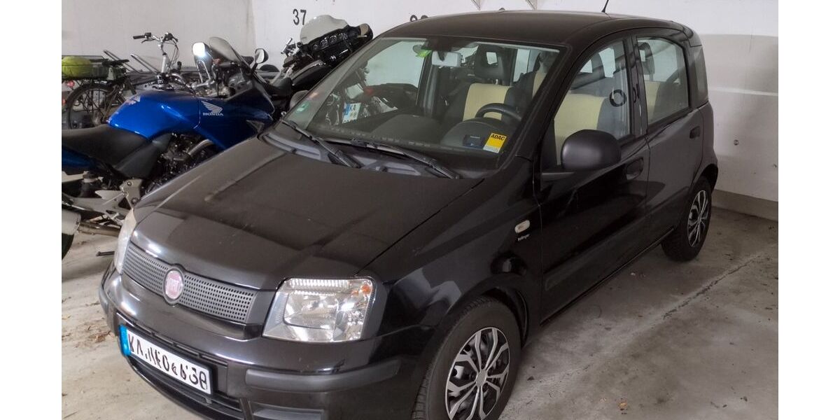 Fiat Panda 132.000 km 2.650 &euro; Karlsruhe 76139