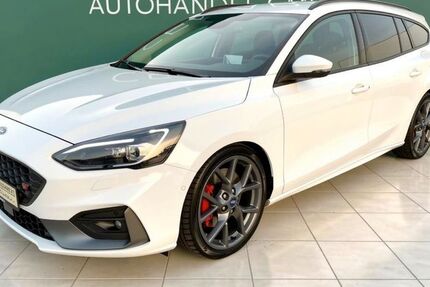 Ford Focus 162.000 km 15.950 &euro; Niefern bei Pforzheim 75223