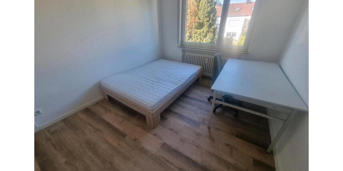 Etagenwohnung Sindelfingen Eichholz - 1 Zimmer, 15 m&sup2;, 550&euro; | Angebot:25934880