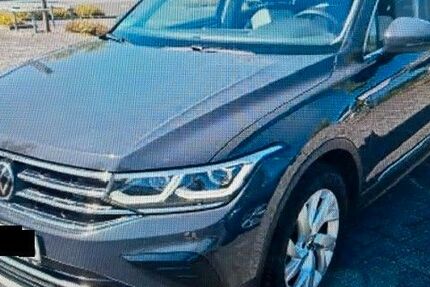 VW Tiguan 140.513 km 20.990 &euro; Karlsruhe 76199