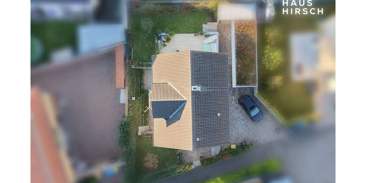Haus zum Kaufen in Pforzheim 599.900 € 182.39 m² 6 zimmer
