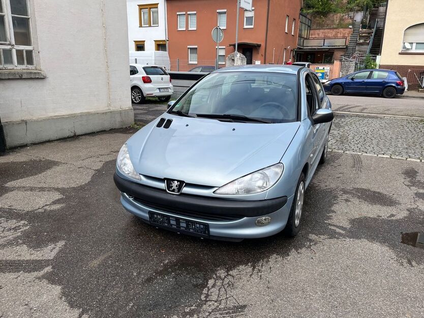 Peugeot 206 199.950 km 1.980 € Sersheim 74372