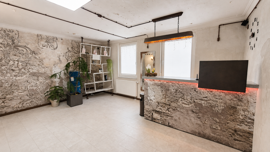 Provisionsfrei* A+ Altbau am Marktplatz: Wohn-Geschäftshaus mit Wärmepumpe — provisionsfrei - Mehrfamilienhaus, Wohnhaus Birkenfeld | Angebot:27113629