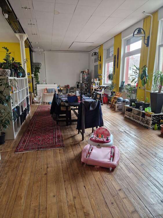 Wohnung zum Mieten in Pforzheim 1.560 € 256.22 m²