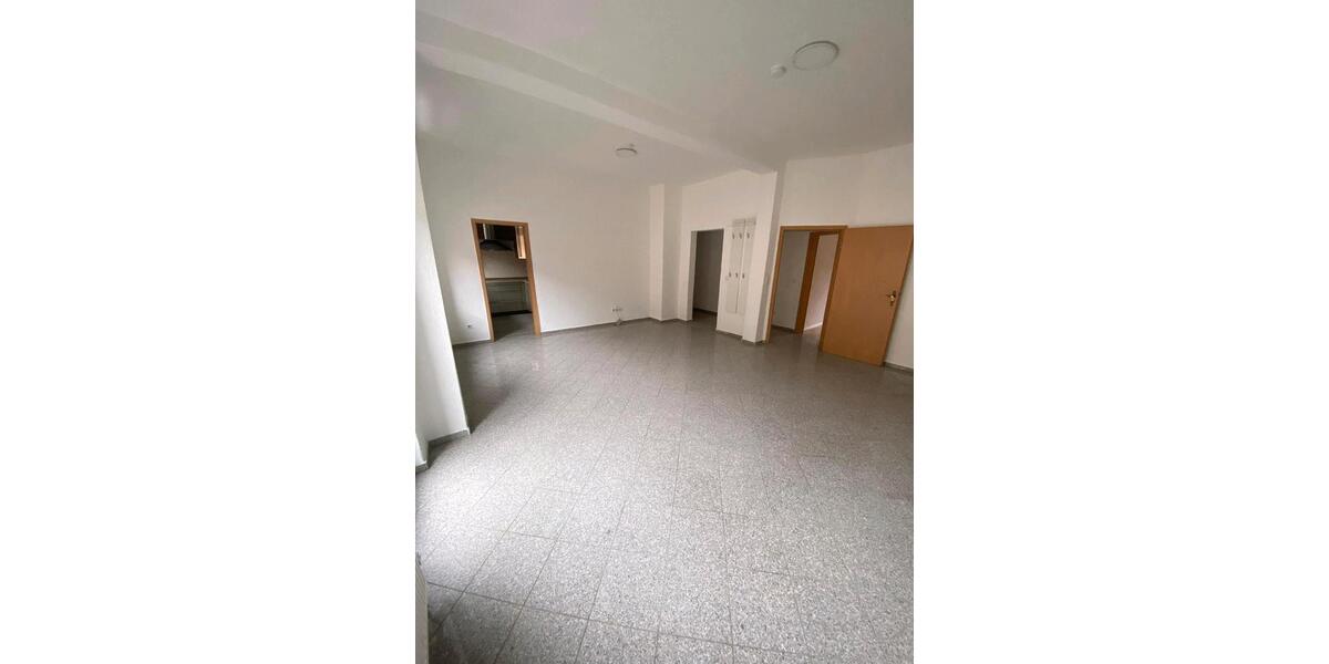 Etagenwohnung Karlsruhe Beiertheim-Bulach - 5 Zimmer, 120 m&sup2;, 1.600&euro; | Angebot:25452020