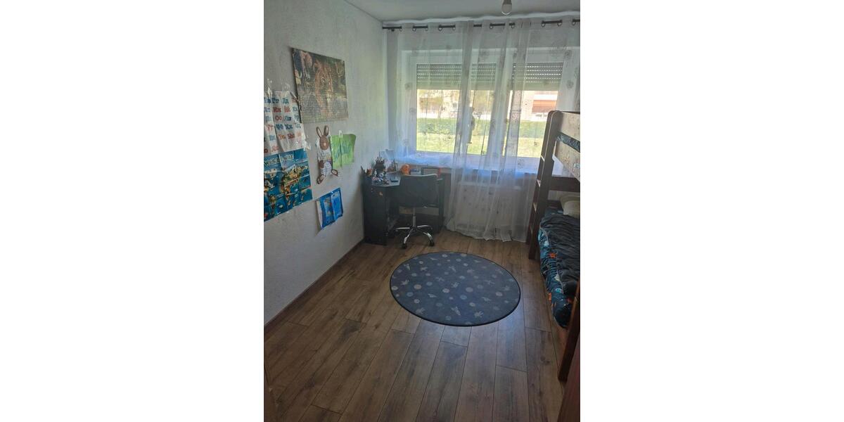 Erdgeschoßwohnung Stutensee - 4 Zimmer, 104 m&sup2;, 358.800&euro; | Angebot:26322144