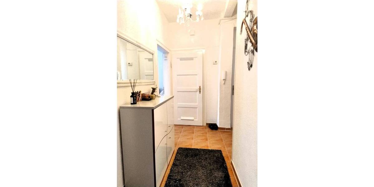 Etagenwohnung Pforzheim Nordstadt - 6 Zimmer, 159 m&sup2;, 435.000&euro; | Angebot:26147049
