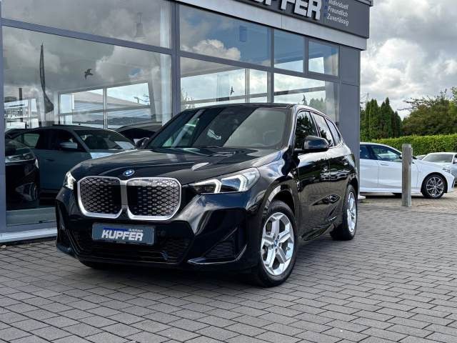 BMW iX1 10.000 km 41.700 € Vaihingen / Enz 71665