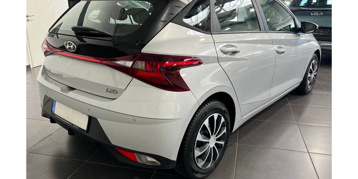 Hyundai i20 140.000 km 9.995 &euro; Bretten 75015