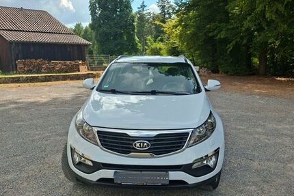 Kia Sportage 161.000 km 6.800 &euro; Knittlingen 75438