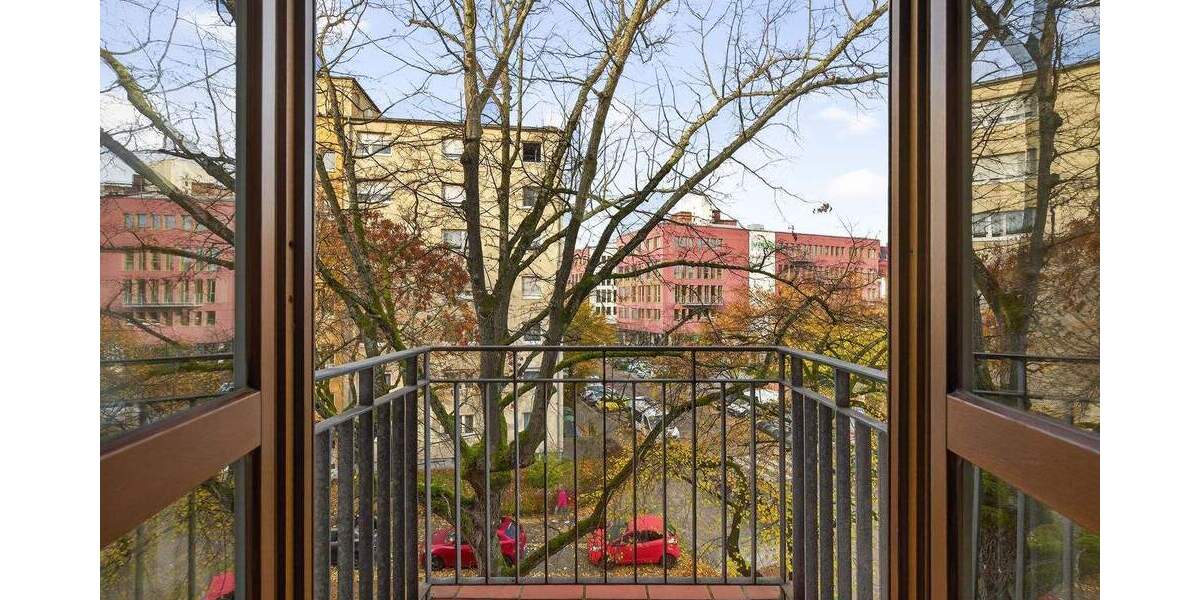 Urban wohnen, ruhig leben - helle 2-Zimmer-Wohnung mit Tiefgaragenstellplatz in der Karlsruher Oststadt 2 zimmer