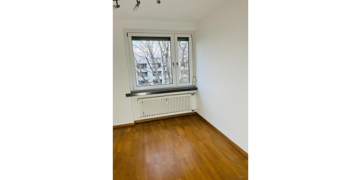 Dachgeschoßwohnung Karlsruhe Rüppurr - 3 Zimmer, 77 m&sup2;, 379.000&euro; | Angebot:25381076