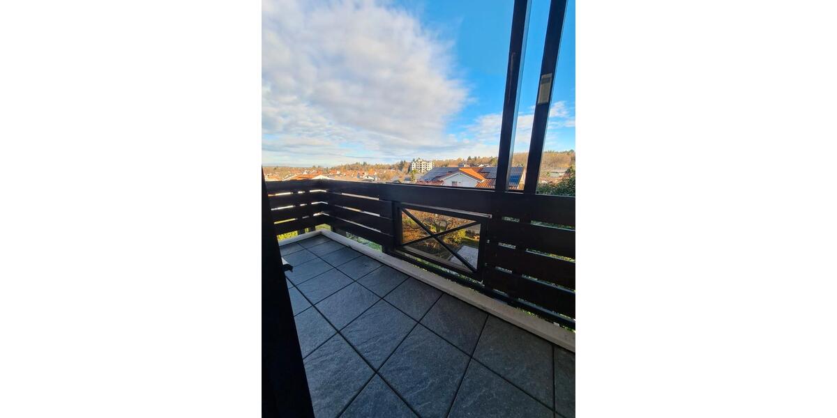 Etagenwohnung Karlsbad - 3 Zimmer, 90 m&sup2;, 990&euro; | Angebot:26702464