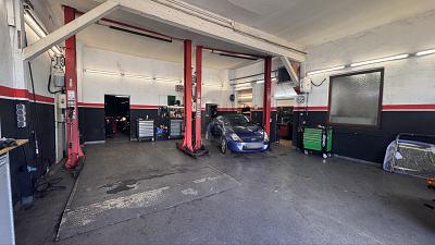 IHRE CHANCE: EIGENE WERKSTATT MIT LAGER & HOF 6 zimmer