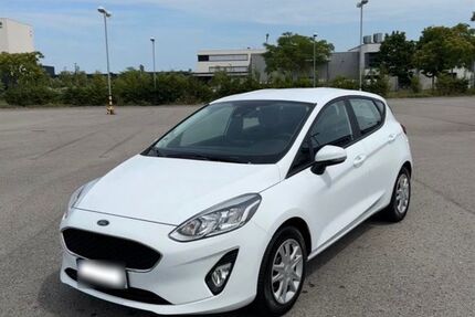 Ford Fiesta 35.600 km 11.490 &euro; Sindelfingen 71063