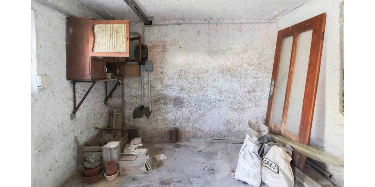 Einfamilienhaus Mühlacker Dürrmenz - 6 Zimmer, 175.000&euro; | Angebot:26474868