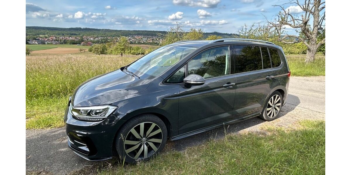 VW Touran 91.000 km 17.300 &euro; Mühlacker 75417