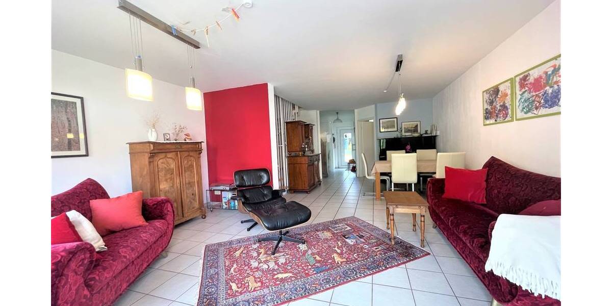 Reihenmittelhaus Pforzheim / Huchenfeld Huchenfeld - 5 Zimmer, 155 m&sup2;, 1.500&euro; | Angebot:26796894