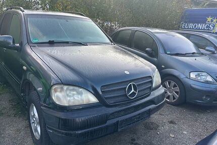 Mercedes ML 320