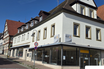 Haus zum Kaufen in Leonberg 649.000 € 269 m²