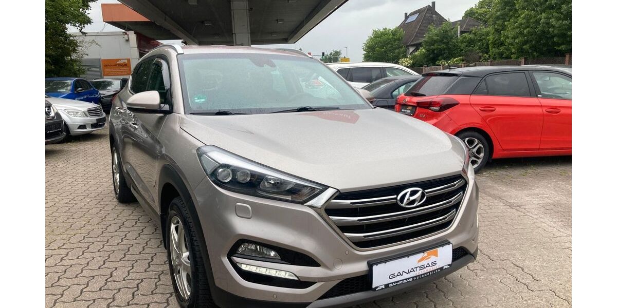 Hyundai TUCSON 150.000 km 13.800 &euro; Neumalsch 76316