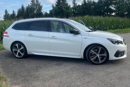 Peugeot 308 53.000 km 19.990 € Pforzheim 75181