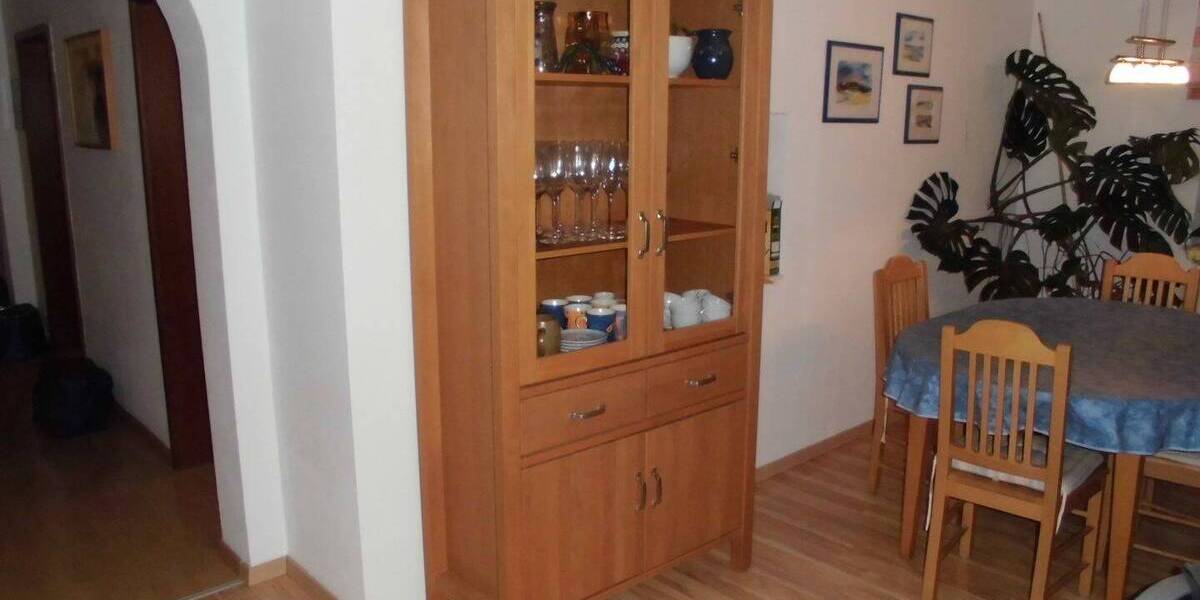 Etagenwohnung Niefern-Öschelbronn Niefern - 3 Zimmer, 99 m&sup2;, 965&euro; | Angebot:26420111