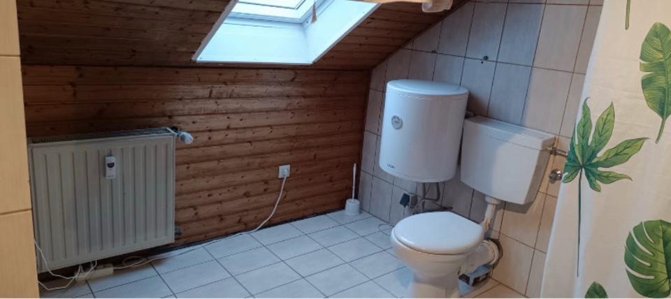Dachgeschoßwohnung Straubenhardt - 1 Zimmer, 80 m&sup2;, 570&euro; | Angebot:26321300