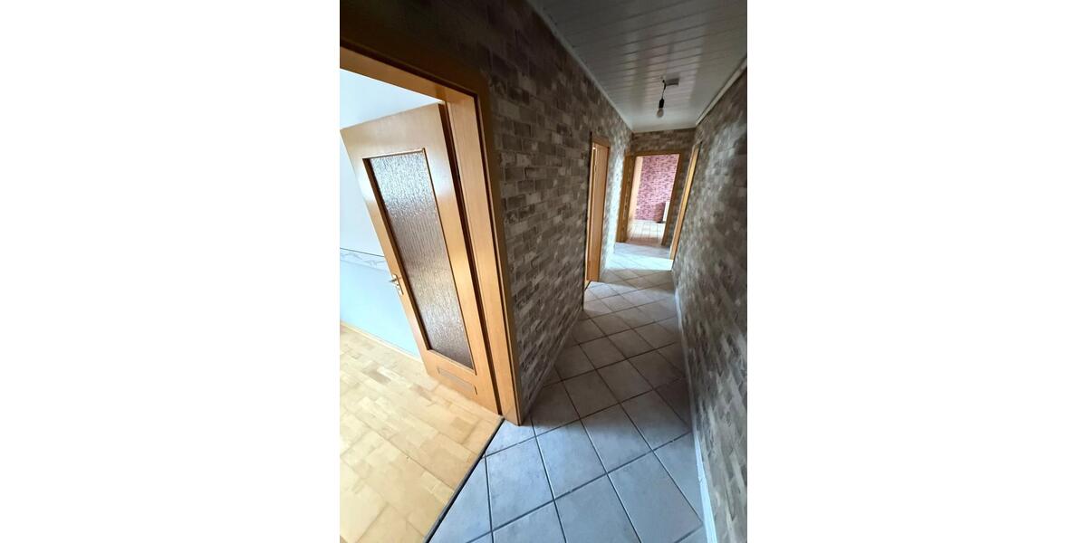 Schöne 3-Zimmer-DG-Wohnung mit EBK – zentral in Pforzheim 3 zimmer