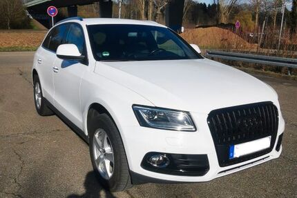 Audi Q5 164.000 km 15.450 &euro; Sindelfingen 71069