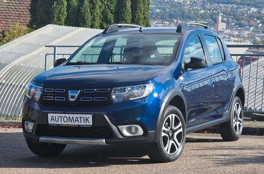 Dacia Sandero 38.500 km 11.799 € Pforzheim 75179