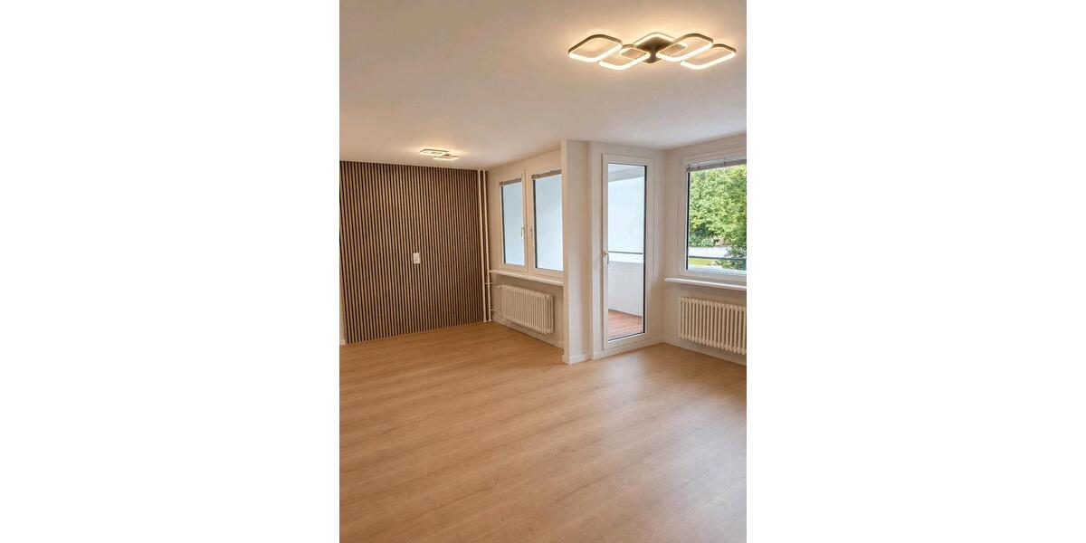 Etagenwohnung Sindelfingen Eichholz - 3.5 Zimmer, 87 m&sup2;, 304.000&euro; | Angebot:26831946