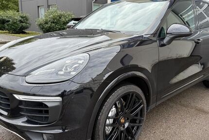 Porsche Cayenne 178.914 km 31.535 € Tiefenbronn 75233