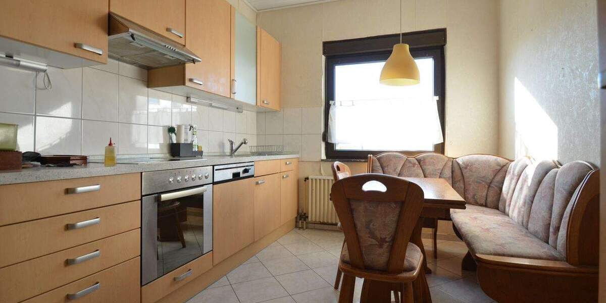 Mehrfamilienhaus, Wohnhaus Rutesheim - 7 Zimmer, 178 m&sup2;, 538.000&euro; | Angebot:25704324