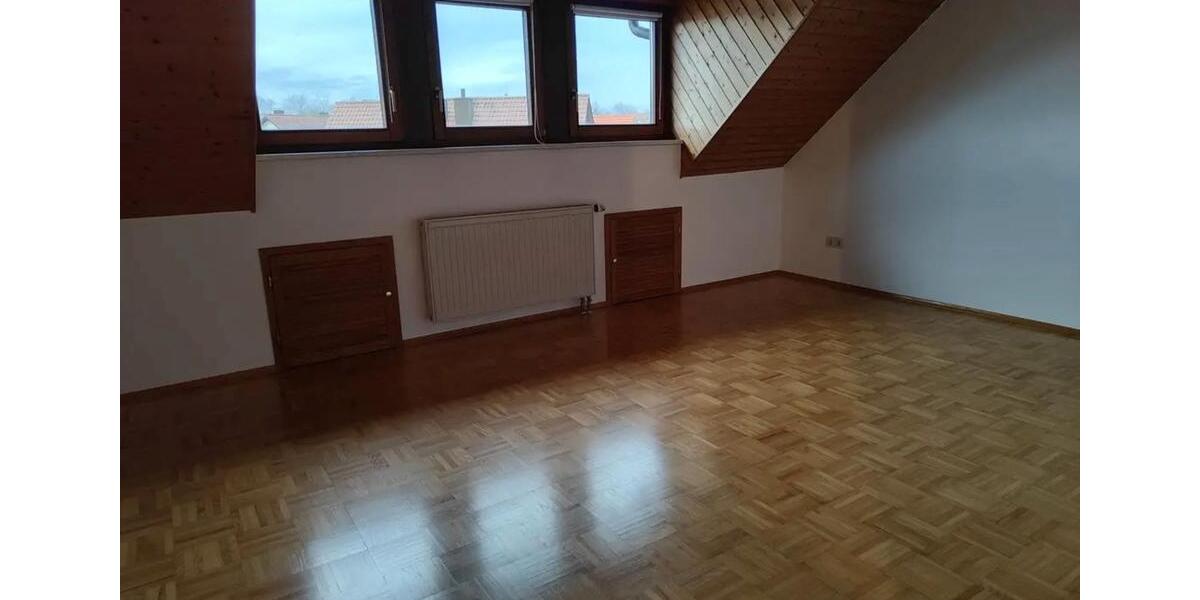 Dachgeschoßwohnung Karlsruhe Grötzingen - 3.5 Zimmer, 100 m&sup2;, 1.679&euro; | Angebot:26429155