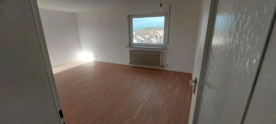 Etagenwohnung Gerlingen - 3 Zimmer, 77 m&sup2;, 1.475&euro; | Angebot:25641336