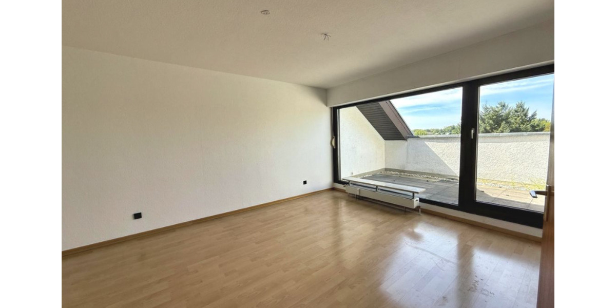 Dachgeschoßwohnung Karlsruhe Hagsfeld - 5 Zimmer, 145 m&sup2;, 519.000&euro; | Angebot:25103056