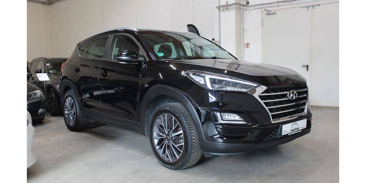 Hyundai TUCSON 72.713 km 17.499 € Häfnerhaslach 74343