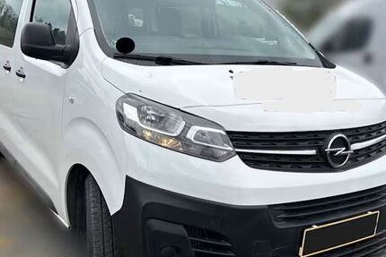 Opel Vivaro 70.000 km 16.999 &euro; Ditzingen 71254