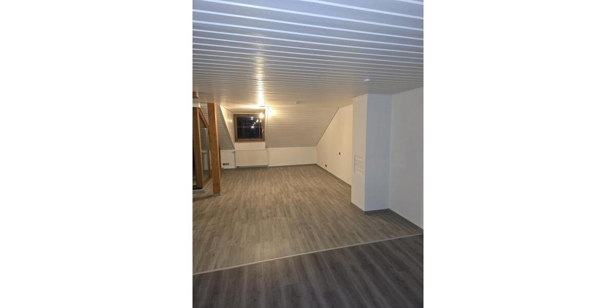 Wohnung zu vermieten 75m2 zentrale Lage 2 zimmer