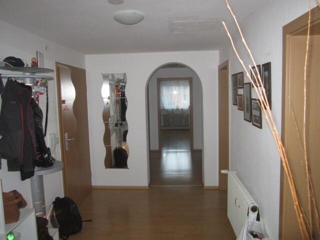 Dachgeschoßwohnung Bretten - 3 Zimmer, 90 m&sup2;, 990&euro; | Angebot:26346885