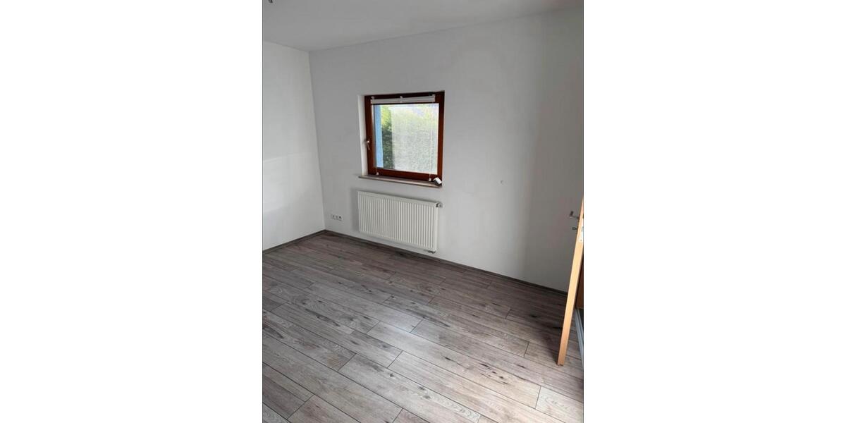 Erdgeschoßwohnung Leonberg - 2 Zimmer, 49 m&sup2;, 700&euro; | Angebot:26606544