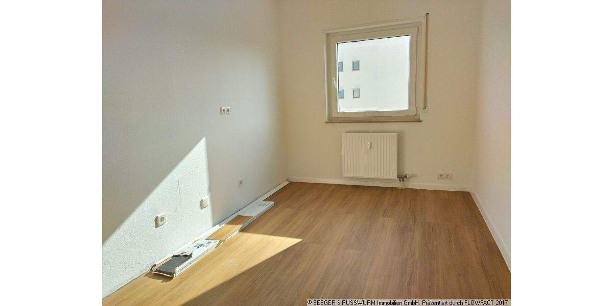 Etagenwohnung Karlsruhe Neureut - 3 Zimmer, 87 m&sup2;, 875&euro; | Angebot:25399456