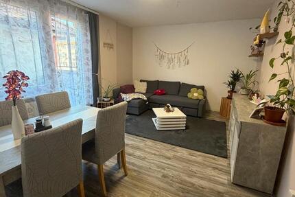 Wohnung Pforzheim Nordstadt - 3 Zimmer, 80 m&sup2;, 1.050&euro; | Angebot:26341212