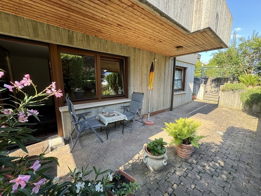 Freistehendes 3-Familienhaus in guter und ruhiger Wohnlage 12 zimmer